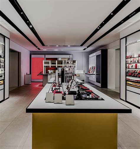 chanel beauty boutiques